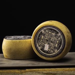Cacio del Conte Formaggio semi secco